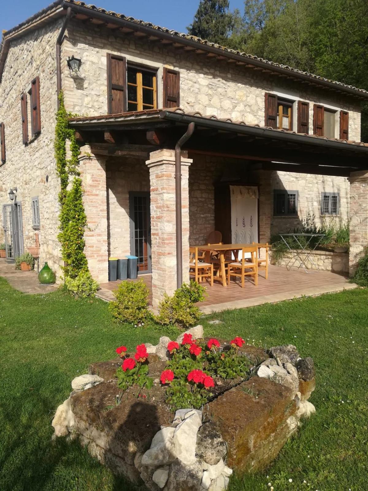 La Piccola Fattoria Villa Todi Dış mekan fotoğraf