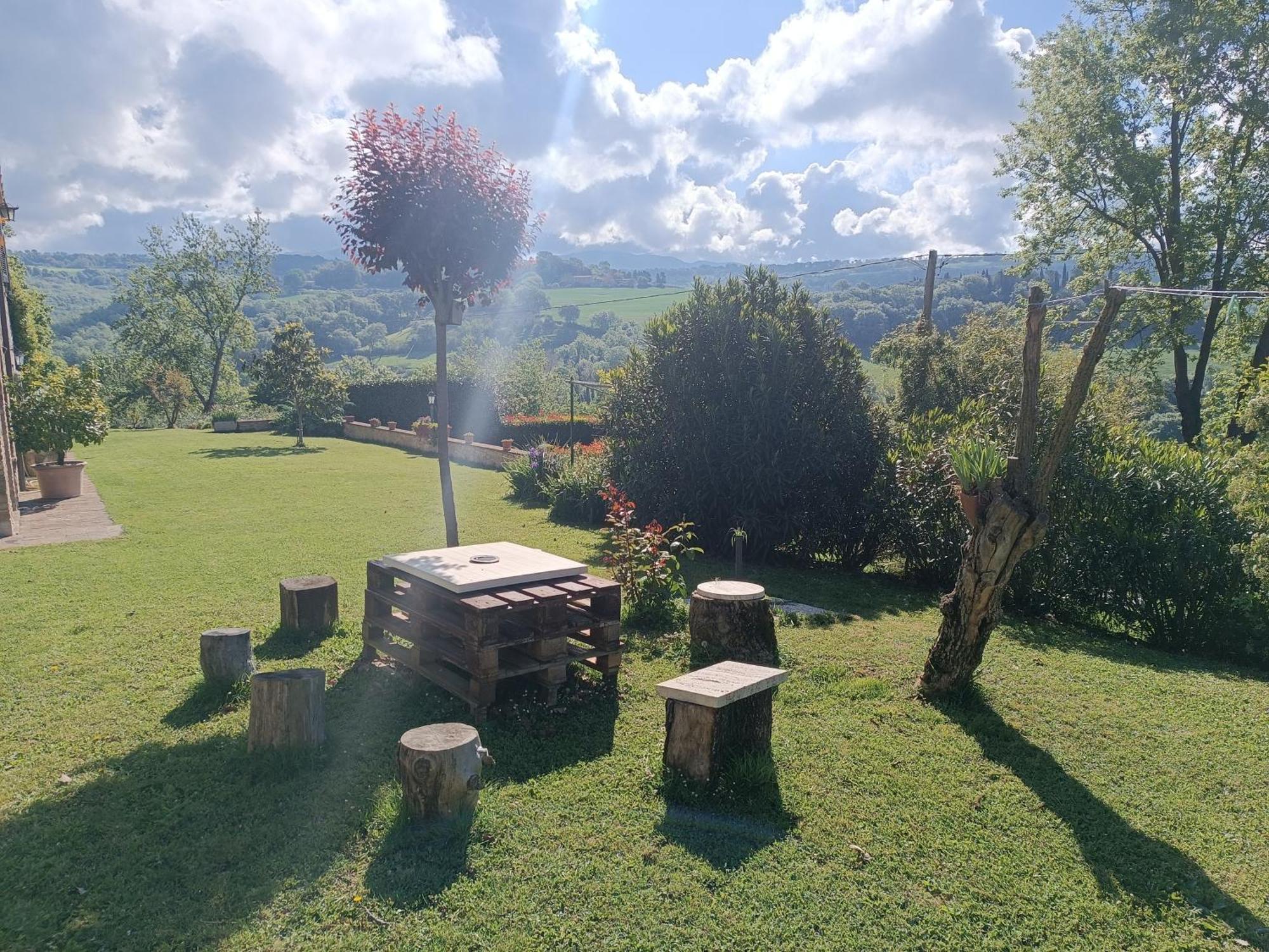 La Piccola Fattoria Villa Todi Dış mekan fotoğraf